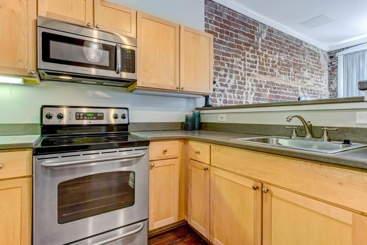E Bay St Loft By City Market And River Street Σαβάνα Εξωτερικό φωτογραφία