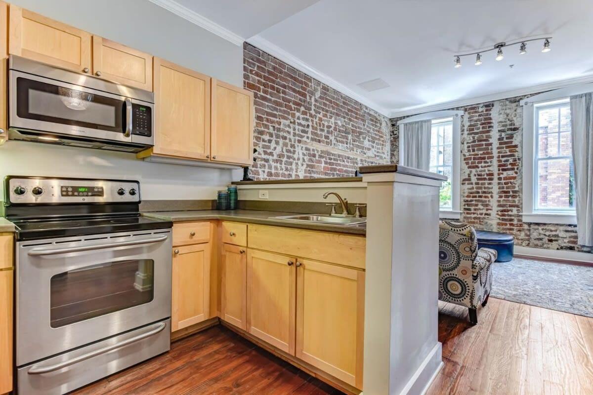 E Bay St Loft By City Market And River Street Σαβάνα Εξωτερικό φωτογραφία